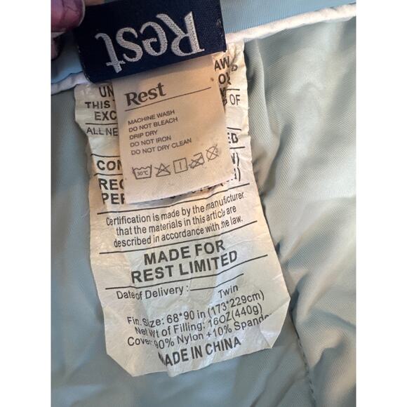 Rest EVERCOOL comforter TWIN blue/light cooling blanket with box - Picture 2 of 6